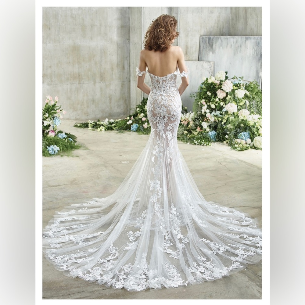 Badgley Mischka Etta - Picture 12 of 13